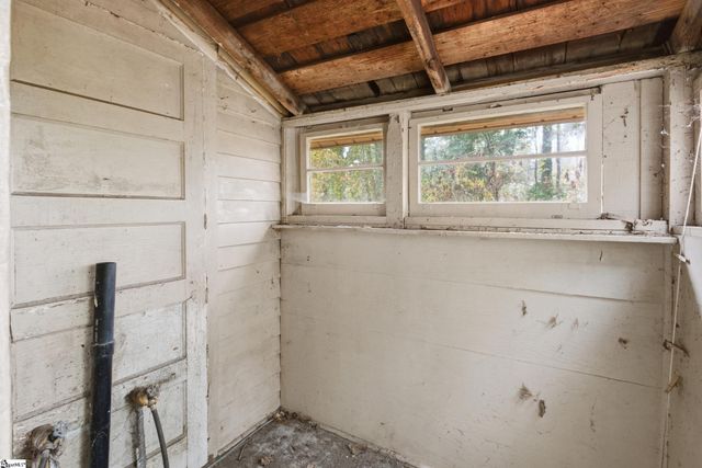 14 Blake Street, Pelzer, SC 29669