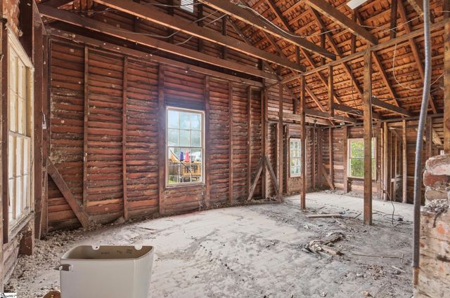 14 Blake Street, Pelzer, SC 29669