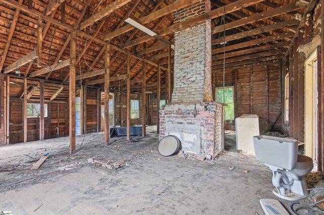 14 Blake Street, Pelzer, SC 29669