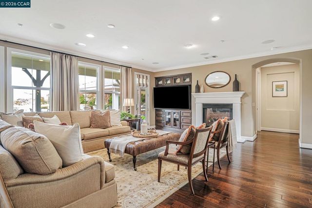 120 120 Tamarind Ln, Danville, CA 94526