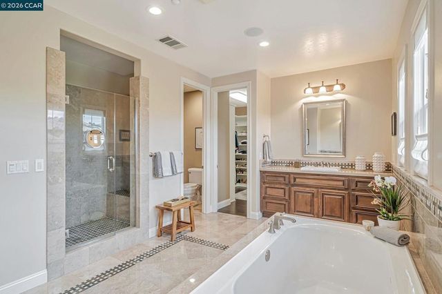 120 120 Tamarind Ln, Danville, CA 94526