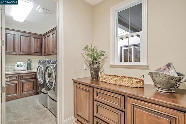 120 120 Tamarind Ln, Danville, CA 94526