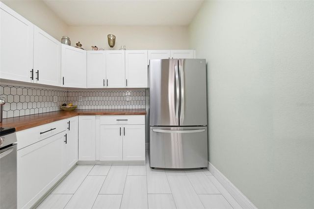 1902 ECHO POND PLACE, Wesley Chapel, FL 33543