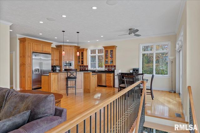 25 OAK LANE, Springfield, IL 62712