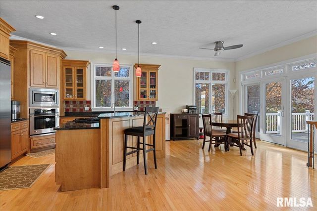 25 OAK LANE, Springfield, IL 62712