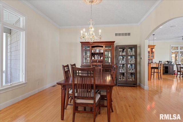 25 OAK LANE, Springfield, IL 62712