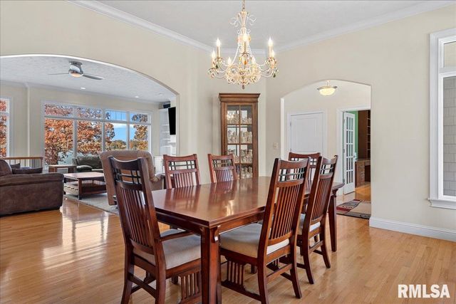 25 OAK LANE, Springfield, IL 62712