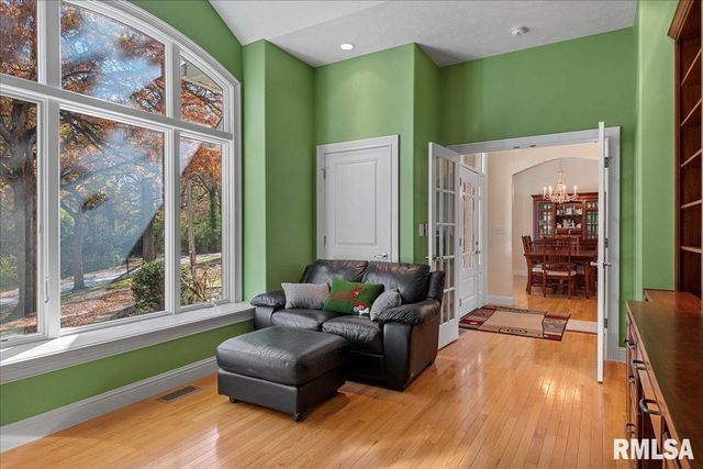 25 OAK LANE, Springfield, IL 62712