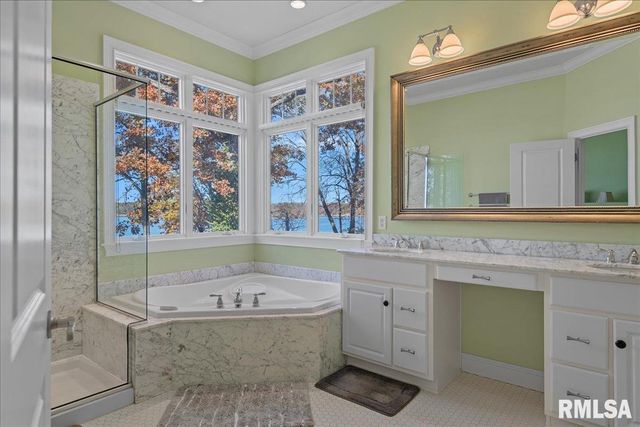 25 OAK LANE, Springfield, IL 62712