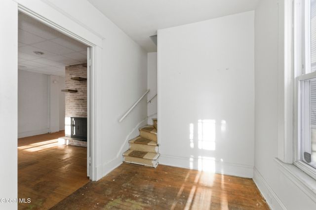 148 N Pine Avenue, Albany, NY 12203