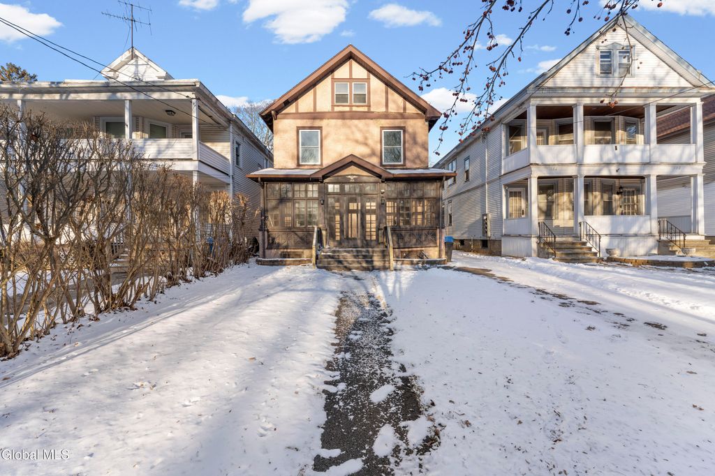 148 N Pine Avenue, Albany, NY 12203