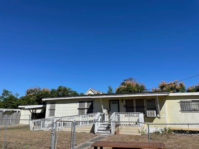 3530 Carrolleton St, Corpus Christi, TX 78411