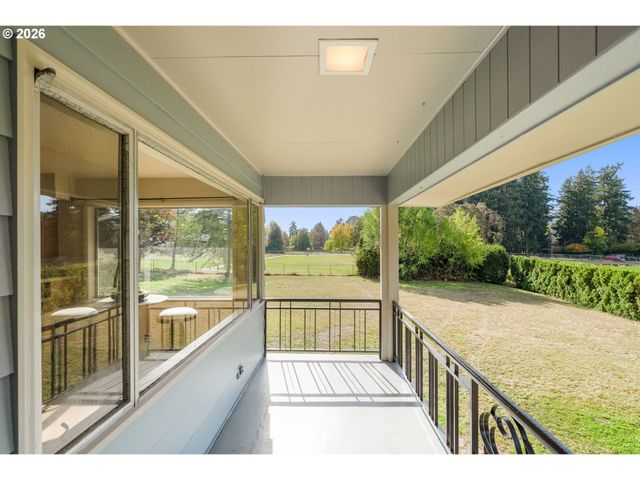 1930 Se RISLEY Ave, Milwaukie, OR 97267