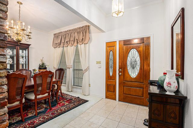 3805 Snow Creek Drive, Fort Worth, TX 76008