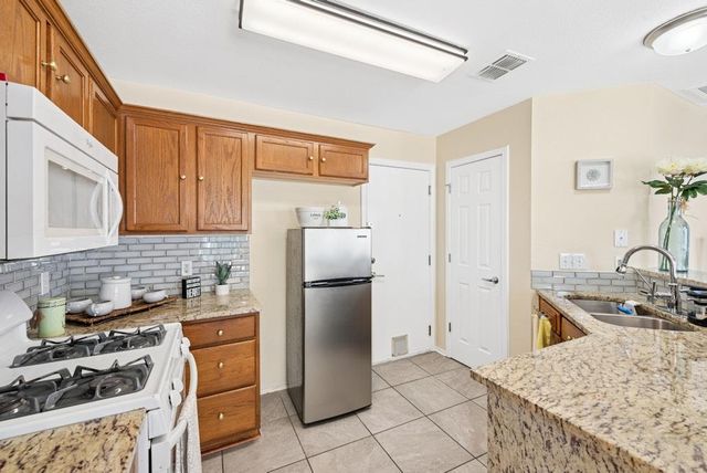 7201 Proud Panda DR, Del Valle, TX 78617