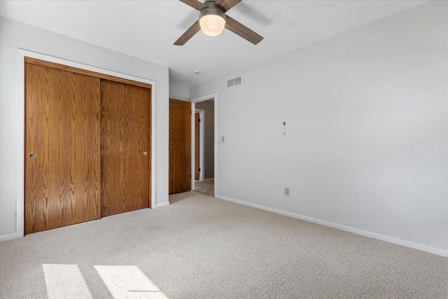 W162N10591 Auburn LANE, Germantown, WI 53022