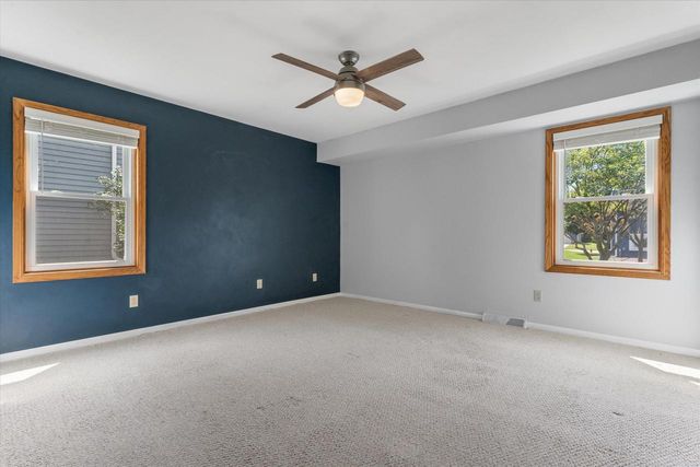 W162N10591 Auburn LANE, Germantown, WI 53022