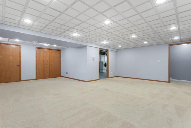 W162N10591 Auburn LANE, Germantown, WI 53022