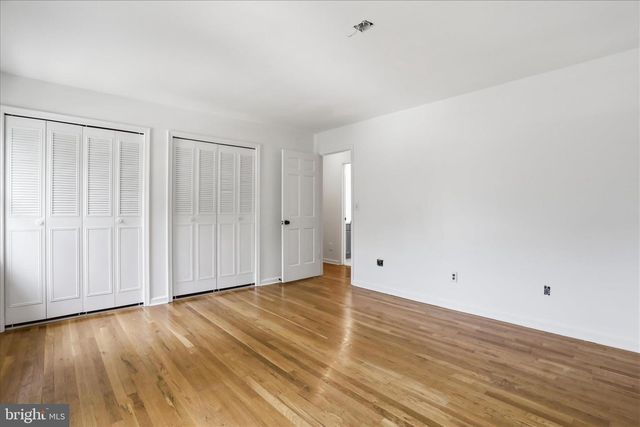 18 BENTANA WAY, Rockville, MD 20850