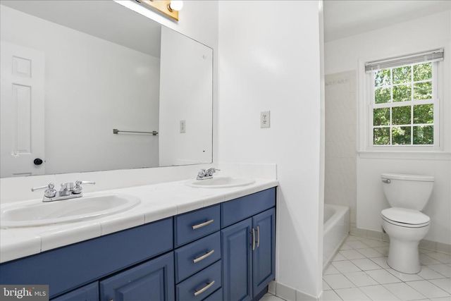 18 BENTANA WAY, Rockville, MD 20850