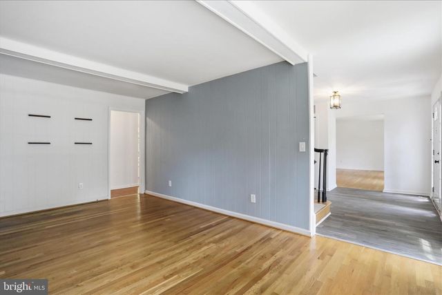 18 BENTANA WAY, Rockville, MD 20850