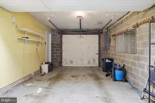 18 BENTANA WAY, Rockville, MD 20850