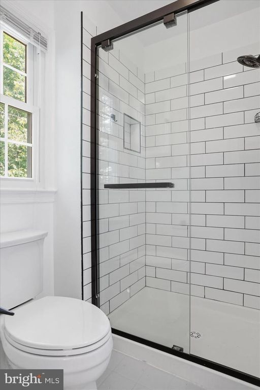Image 26 of property listing at 18 BENTANA WAY, Rockville, MD 20850