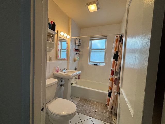 109 Birch Street 3a, Boston, MA 02131