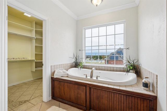 2513 NW 177th Street, Edmond, OK 73012