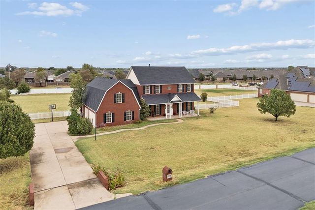2513 NW 177th Street, Edmond, OK 73012
