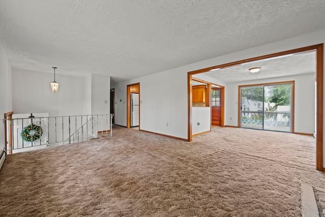 8 Main St, Wilmington, MA 01887