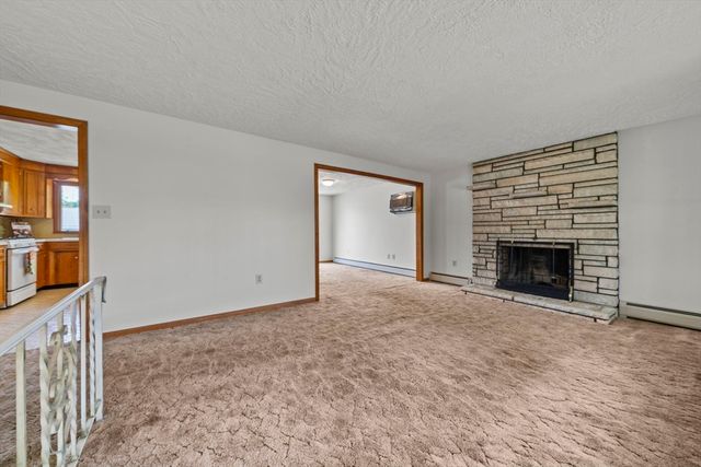 8 Main St, Wilmington, MA 01887