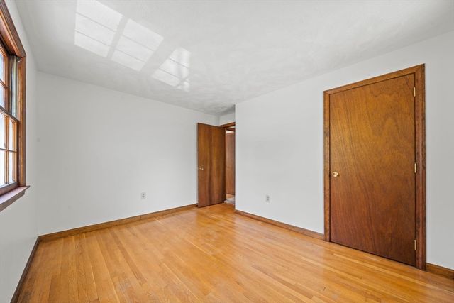 8 Main St, Wilmington, MA 01887