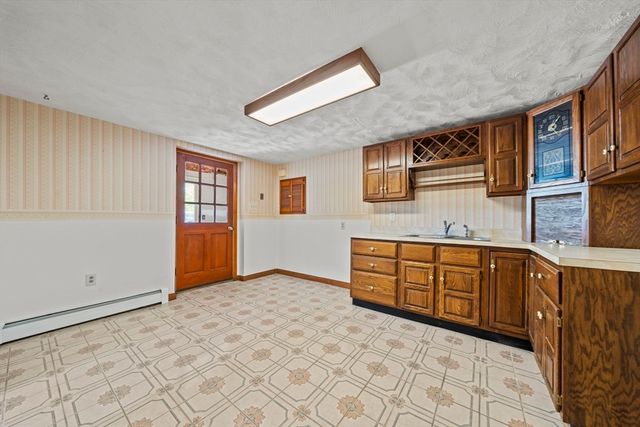 8 Main St, Wilmington, MA 01887