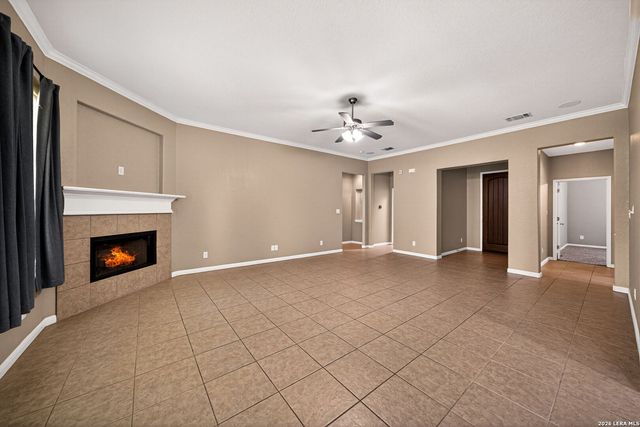 204 VALLEY FRG, Pleasanton, TX 78064