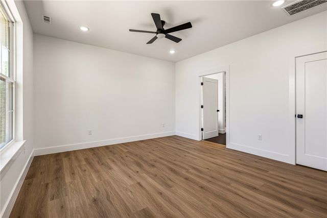289 Kinross Drive, Bella Vista, AR 72715