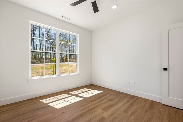 289 Kinross Drive, Bella Vista, AR 72715