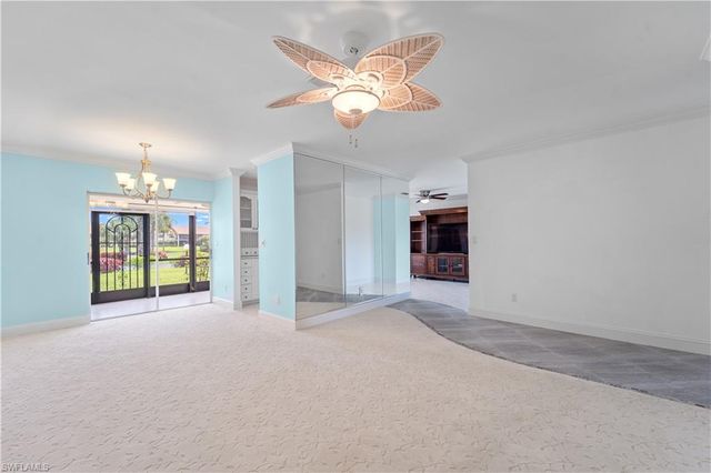 8382 Charter Club CIR 4, Fort Myers, FL 33919