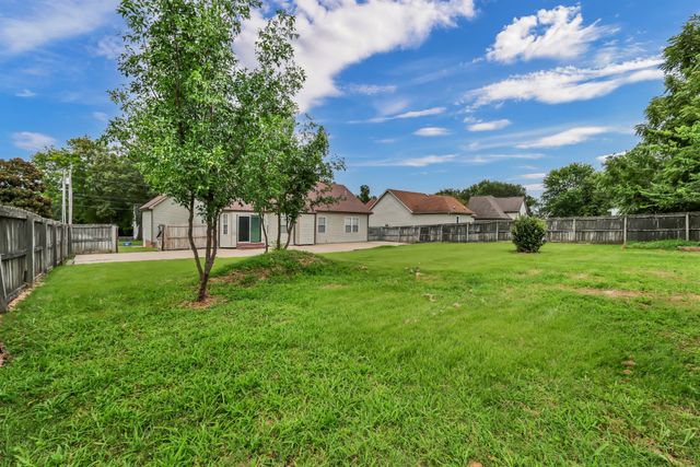 2412 Shoveler Way, Clarksville, TN 37042