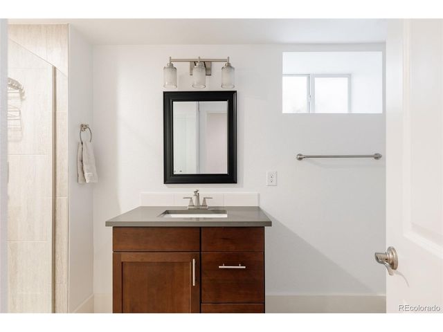 745 S York St, Denver, CO 80209