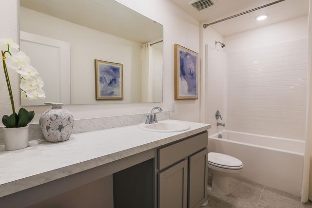 7945 103RD Court, Vero Beach, FL 32967