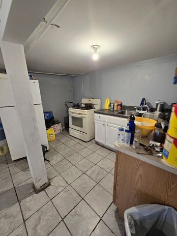 6824 S Throop Street, Chicago, IL 60636