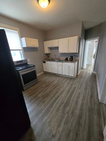6824 S Throop Street, Chicago, IL 60636