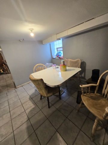 6824 S Throop Street, Chicago, IL 60636