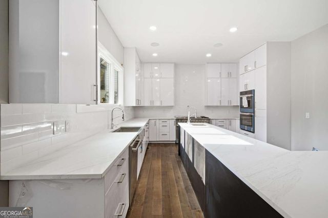 4238 Paces Ferry Road SE, Atlanta, GA 30339