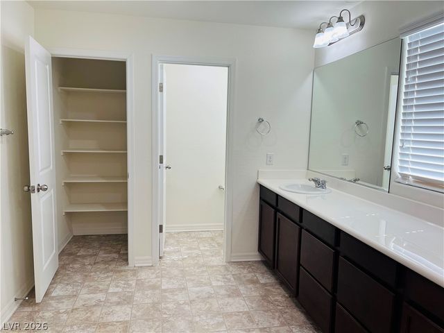 7133 Manolo Street, Las Vegas, NV 89113