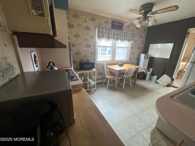 17 Helen Avenue, Freehold, NJ 07728