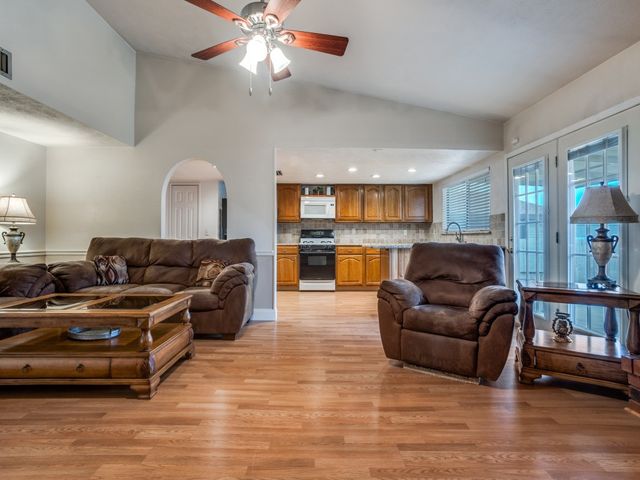 3513 Clover Meadow Drive, Garland, TX 75043