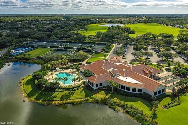 15627 Villoresi WAY, Naples, FL 34110