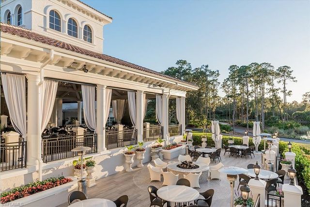 15627 Villoresi WAY, Naples, FL 34110